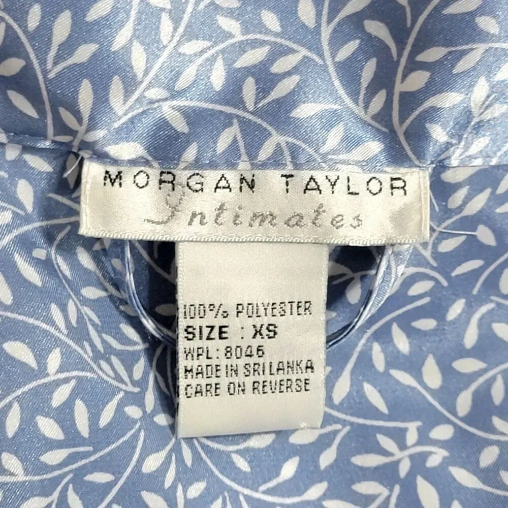 Vintage Morgan Taylor Intimates Robe XS Blue White Floral Satin 3/4 Sleeve Belt